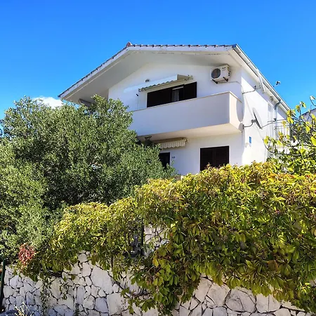 Apartment Barba Sevid